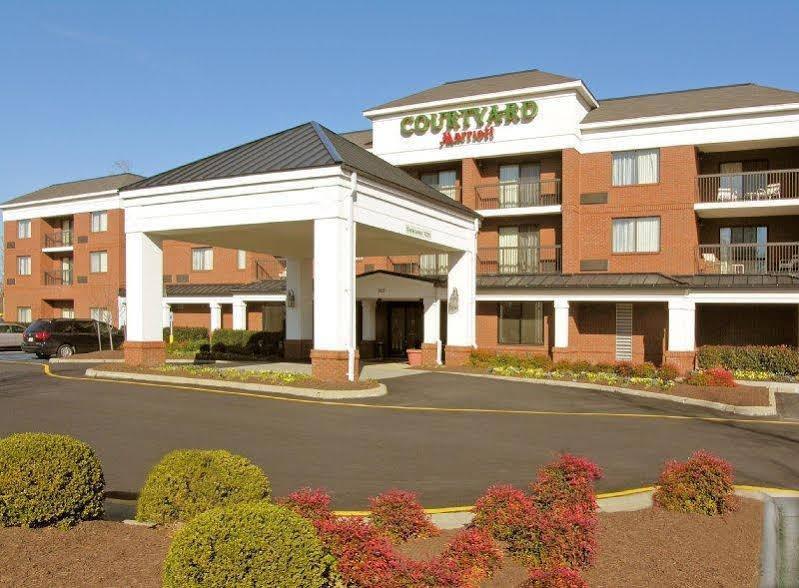 Courtyard Newport News Yorktown Hotell Exteriör bild